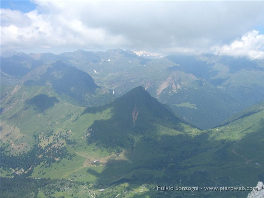 05_Verso la zona passo del Vivione.jpg